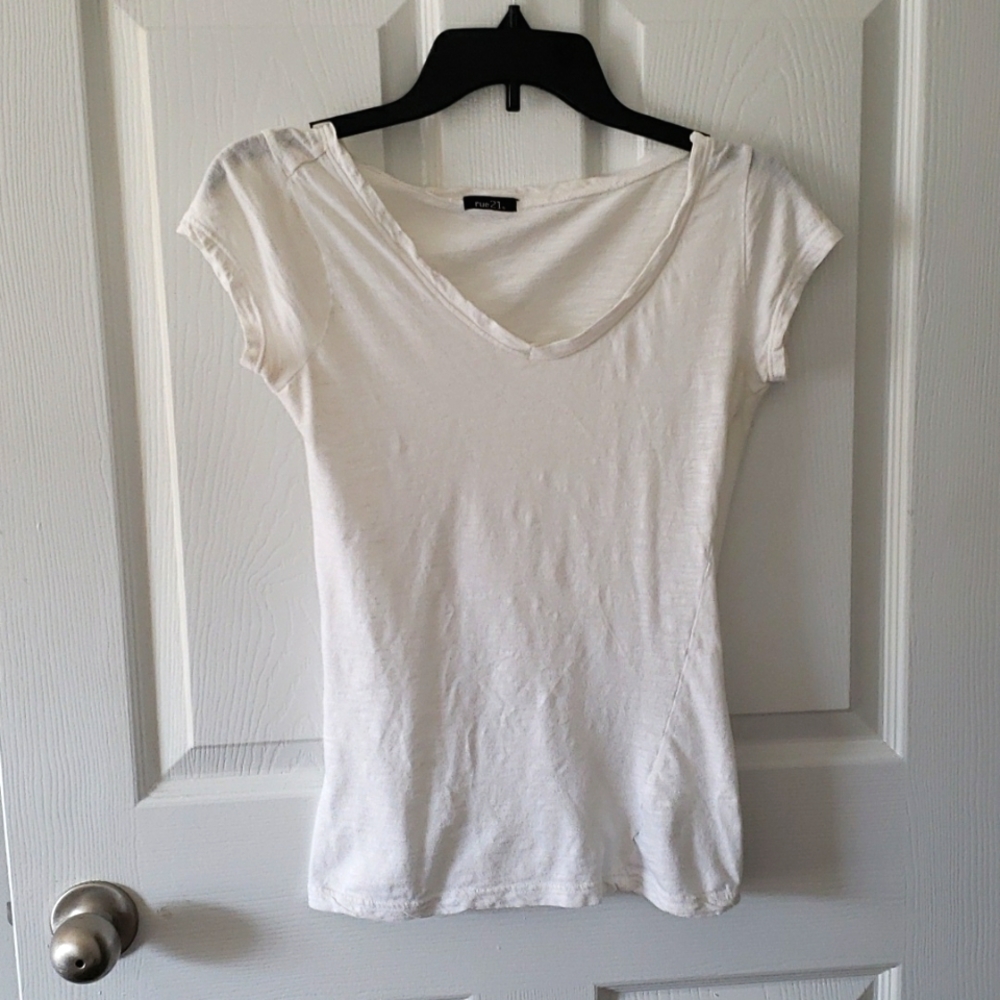 Run 21 white t-shirt
